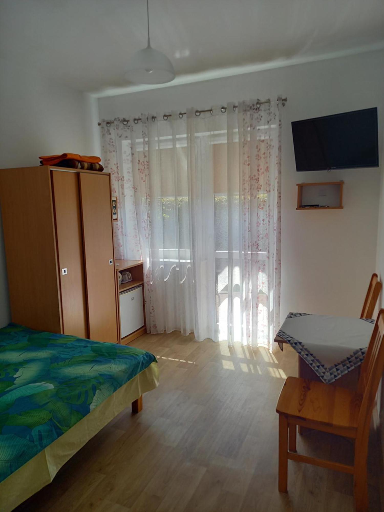 Pokoje Goscinne U Teresy Mrzezyno Luaran gambar