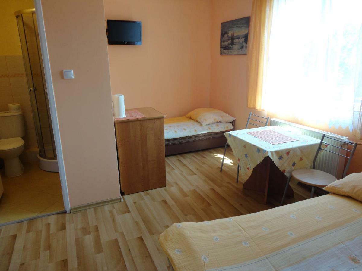 Pokoje Goscinne U Teresy Mrzezyno Luaran gambar